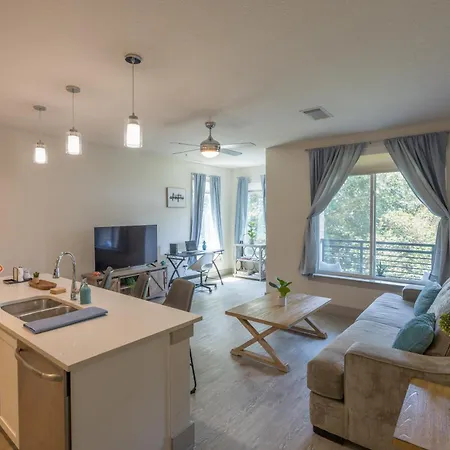 Riverwalk And Pool View Apt With King Bed Infinity Pool Gym Free Parking